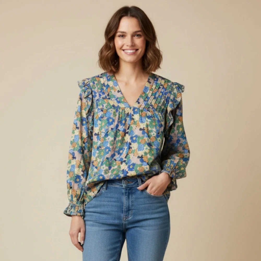 entro Blue Multi Floral Pintuck V-Neck Blouse - Picture 1 of 7